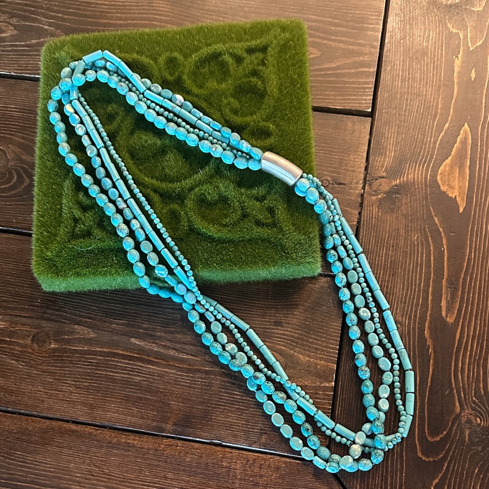 Turquoise Beaded Necklace